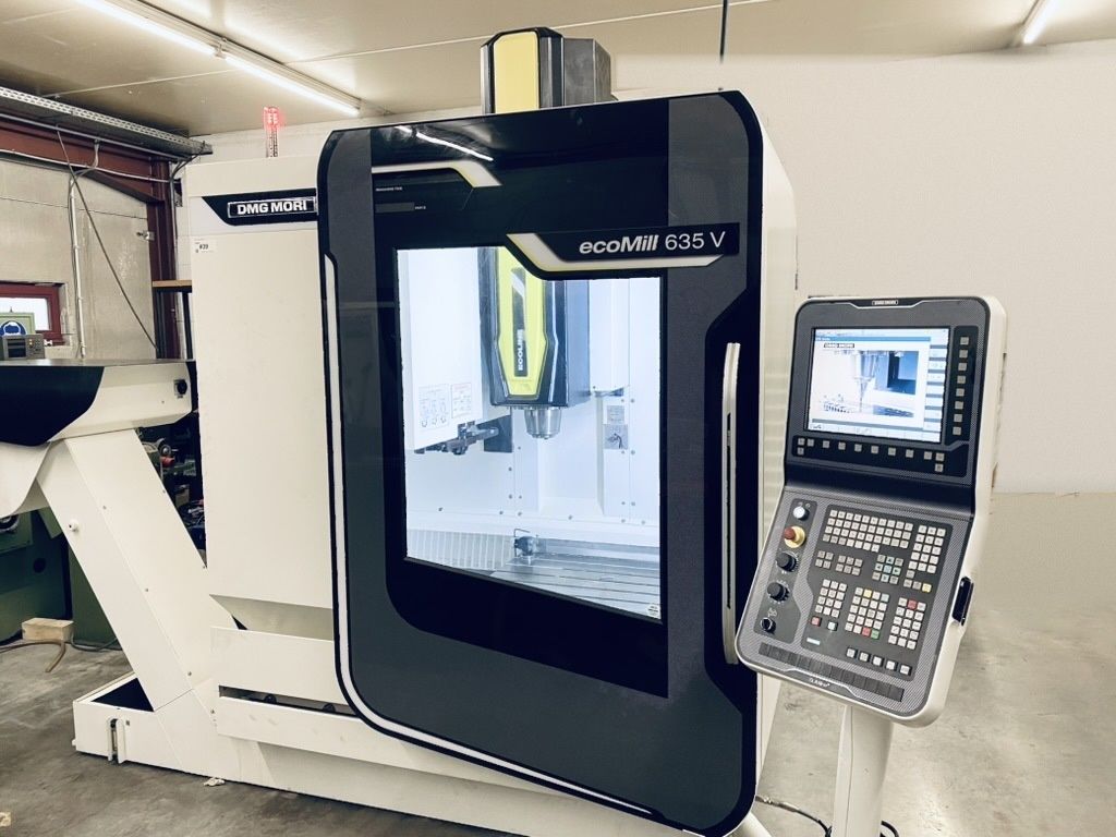 Unsere eigene CNC-Fräsmaschine